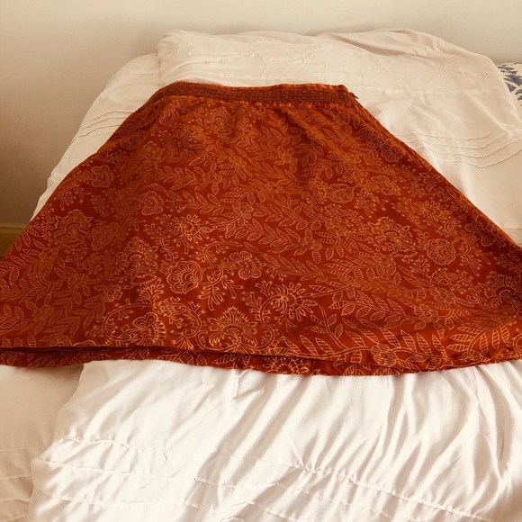 Very pretty, rust color boho a line skirt - Picture 1 of 7